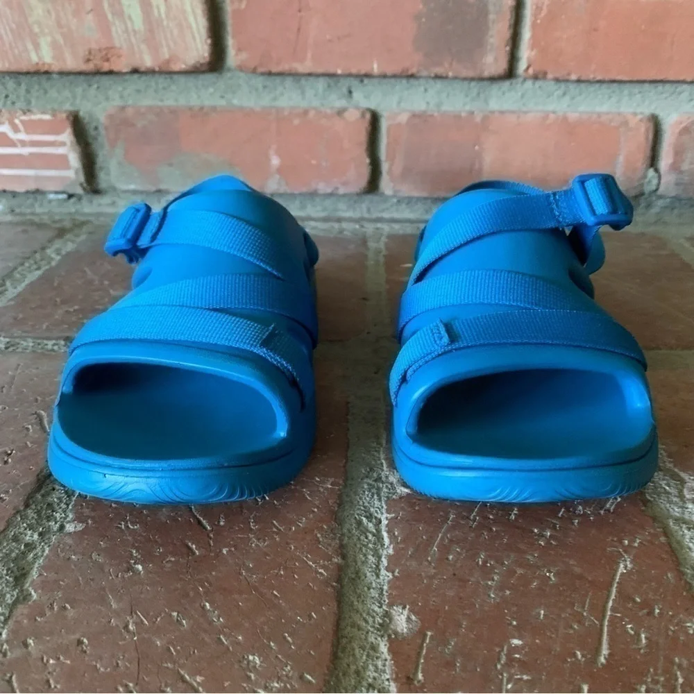Chaco Kids Chillos Sport Sandal in Blue Sz 4